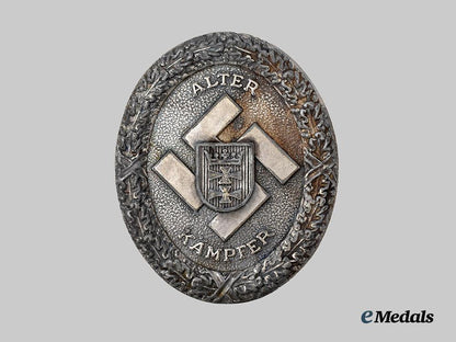 germany,_federal_republic._a_danzig_gau_honour_badge,_exhibition_example_by_rudolf_souval,_c.1965___m_n_c6523