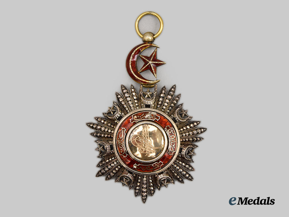 turkey,_ottoman_empire._an_order_of_the_medjidie_badge,_i_class_sash_badge,_c1900___m_n_c6525