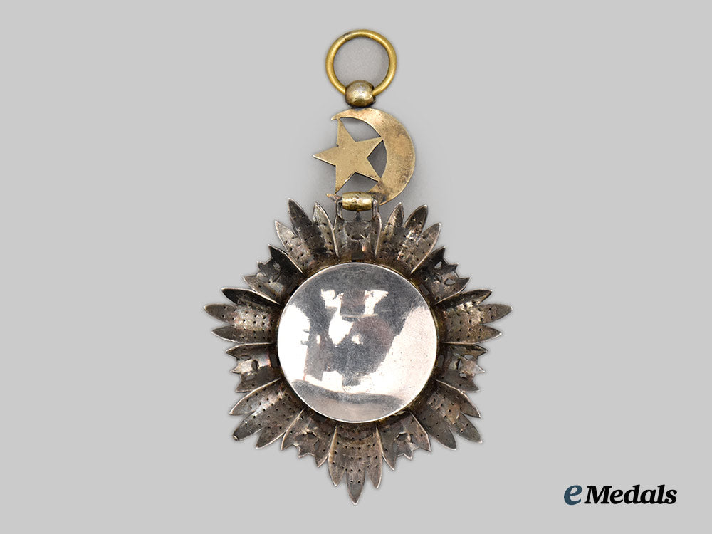turkey,_ottoman_empire._an_order_of_the_medjidie_badge,_i_class_sash_badge,_c1900___m_n_c6526