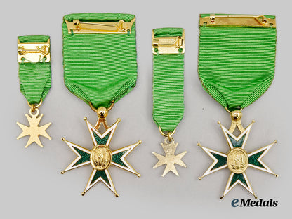 united_kingdom._a_lot_of_order_of_st._lazarus_awards___m_n_c6536