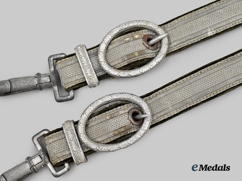 germany,_heer._an_officer’s_dagger_hanger___m_n_c6544
