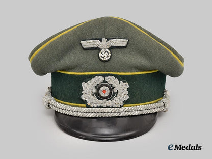 germany,_heer._a_signals_officer’s_visor_cap___m_n_c6555