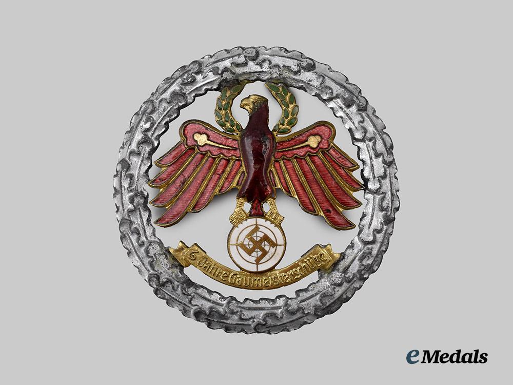 germany,_third_reich._a_tyrolean_marksmanship6-_year_gau_champion_shooter_badge___m_n_c6559
