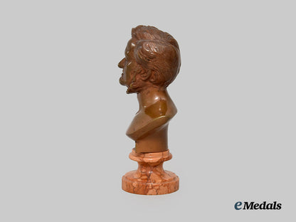 germany,_third_reich._a_small_bust_of_richard_wagner___m_n_c6560