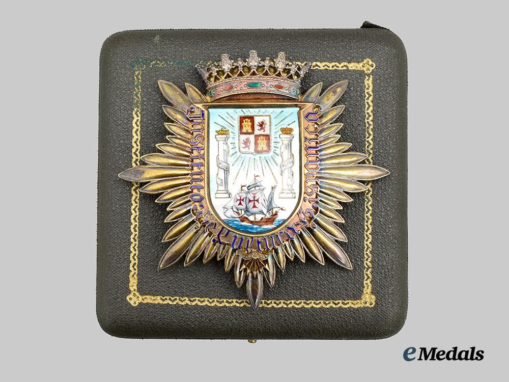 spain,_franco_period._an_institute_for_hispanic_culture_award,_breast_star_with_case,_c.1940___m_n_c6580