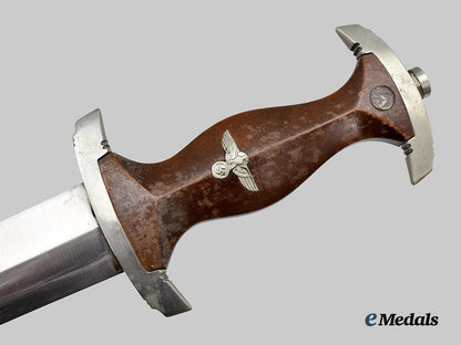 germany,_s_a._a_model1933_service_dagger,_factory-_erased_röhm_version,_by_carl_eickhorn___m_n_c6605