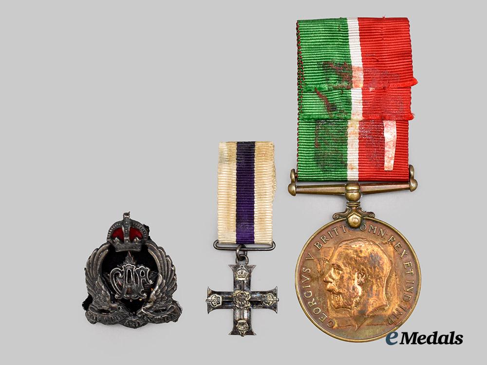 canada,_dominion._a_lot_of_medals&_badges___m_n_c6609