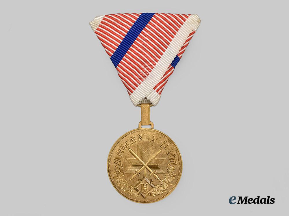 croatia,_independent_state._a_wound_medal_for_one_wound,_gold_grade___m_n_c6620