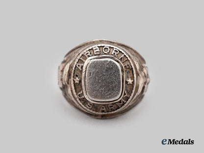 united_states._a_second_war_airborne_army_ring___m_n_c6639