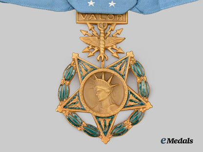 united_states._an_air_force_medal_of_honor___m_n_c6649