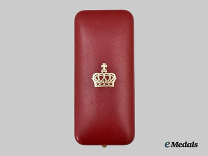 norway,_kingdom._a_royal_medal_for_service_to_aslaug_marie_bakaas,1982___m_n_c6679