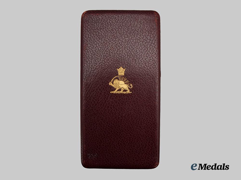 persia,_pahlavi_dynasty._an_order_of_homayoun,_i_class_set_by_bertrand___m_n_c6683