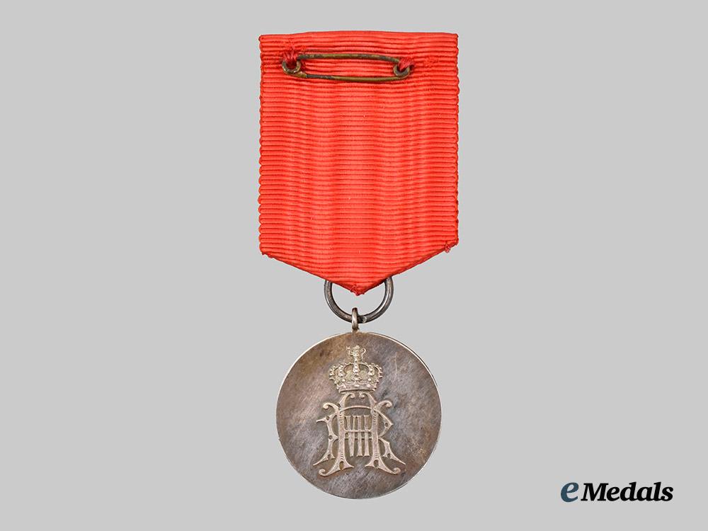 norway,_kingdom._his_majesty’s_the_kings_commemorative_medal,_i_i_i_class_in_case___m_n_c6695