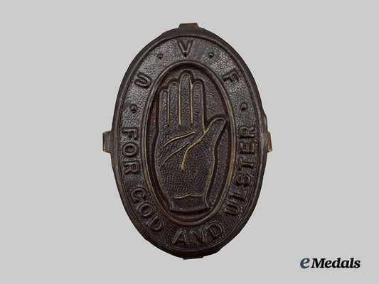 united_kingdom._an_ulster_volunteer_force_cap_badge,_c.1913___m_n_c6708