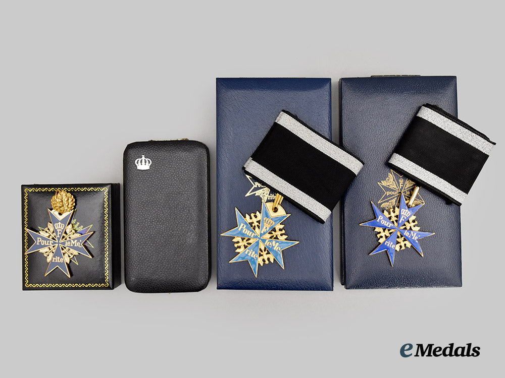 germany,_federal_republic._a_lot_of_pour_le_mérite_collector_exhibition_examples___m_n_c6710