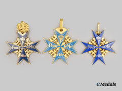 Germany, Federal Republic. A Lot of Pour le Mérite Collector Exhibition Examples