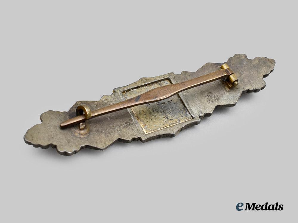 germany,_wehrmacht._a_close_combat_clasp,_bronze_grade,_by_friedrich_linden___m_n_c6729