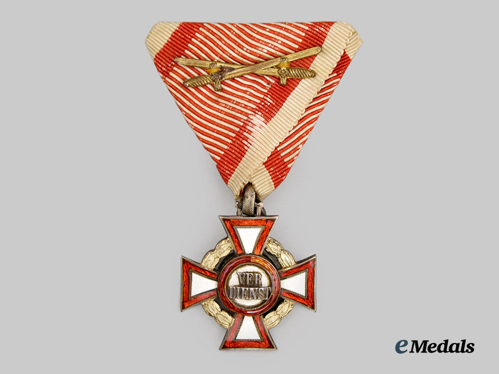 austria,_imperial._a_military_merit_cross,_i_i_i_class,_v._mayer&_sons,_c.1918___m_n_c6757