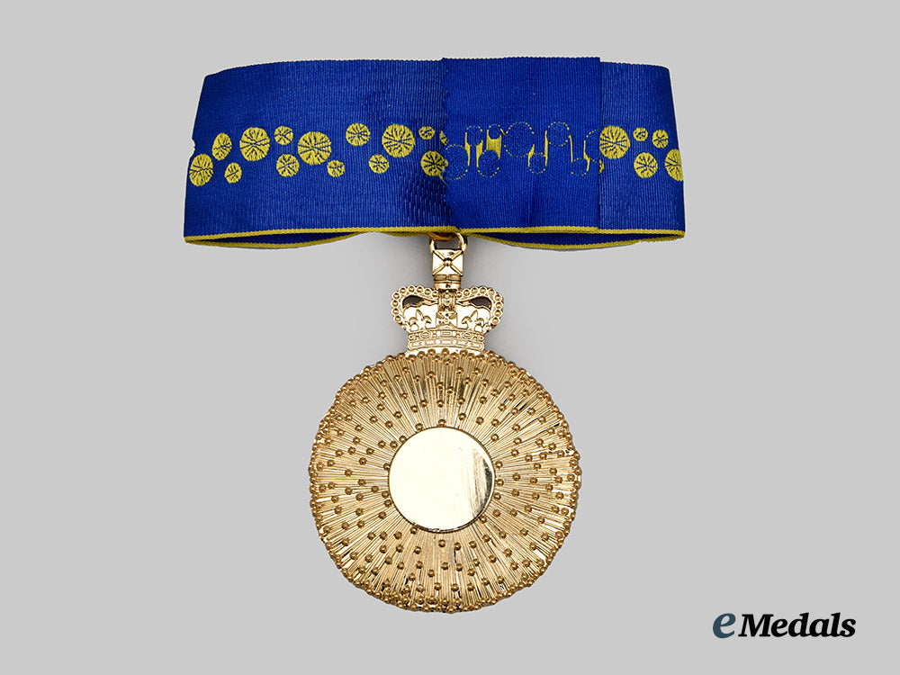 australia,_commonwealth._a_cased_companion_of_the_order_of_australia(_museum_display_piece)___m_n_c6817