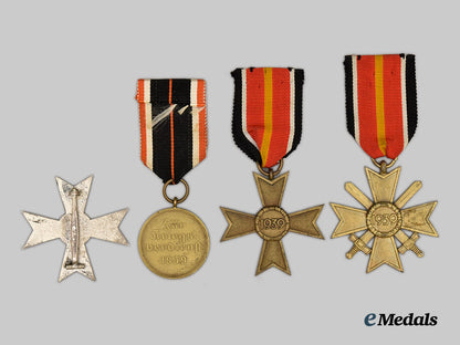germany,_wehrmacht._a_mixed_lot_of_decorations___m_n_c6852