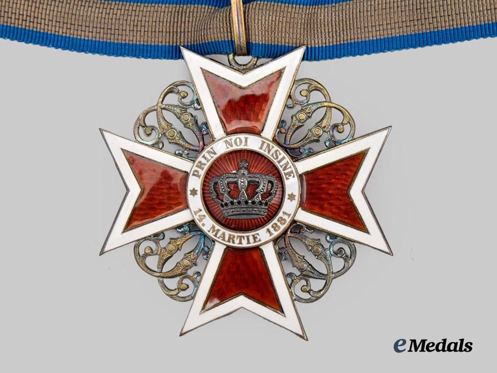 romania,_kingdom._an_order_of_the_romanian_crown,_grand_officer_set,_by_j._resch,_in_case___m_n_c6864