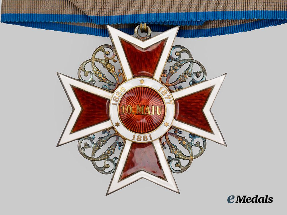 romania,_kingdom._an_order_of_the_romanian_crown,_grand_officer_set,_by_j._resch,_in_case___m_n_c6866