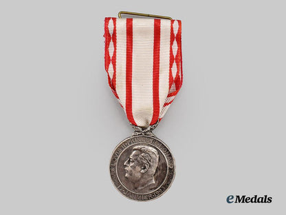 monaco,_principality._a_medal_of_labour,_i_class_with_case___m_n_c6880