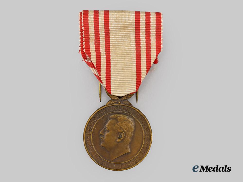 monaco,_principality._a_medal_of_labour,_i_i_class_with_case___m_n_c6888