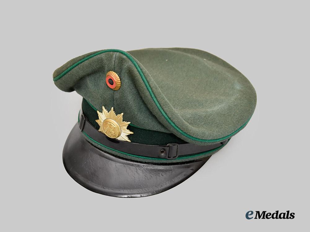 germany,_federal_republic._a_mixed_lot_of_visor_caps___m_n_c6912