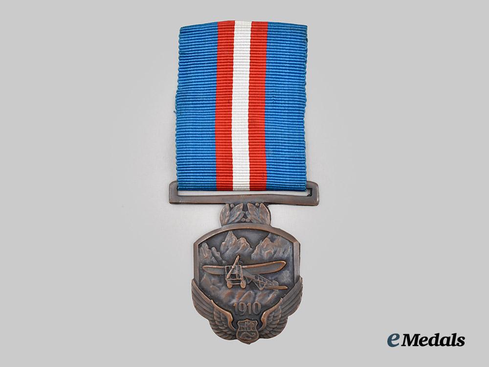 peru,_republic._a_jorge_chavez_dartnell_medal_of_merit___m_n_c6957