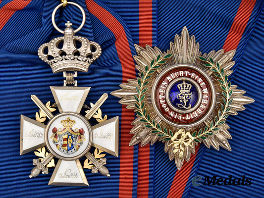 oldenburg,_grand_duchy._a_rare_house_and_merit_order_of_peter_friedrich_ludwig,_grand_cross_with_swords,_oak_leaves,_and_breast_star,_published_example_by_knauer___m_n_c7001