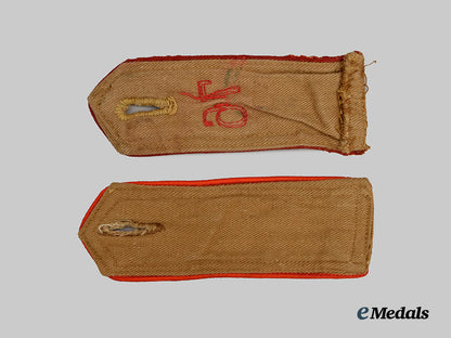 germany,_h_j._a_set_of_bann76_shoulder_straps___m_n_c7015