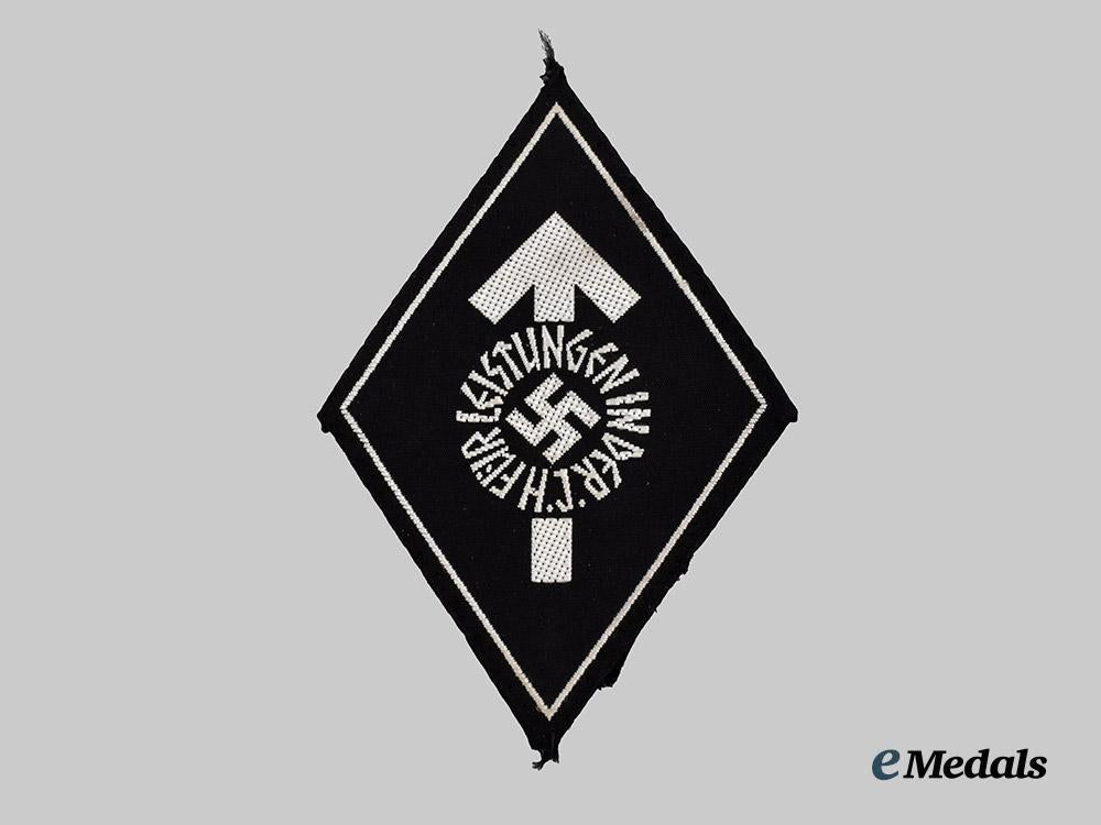 germany,_h_j._a_mint_proficiency_badge,_silver_grade_cloth_version,_by_gustav_koenig___m_n_c7016