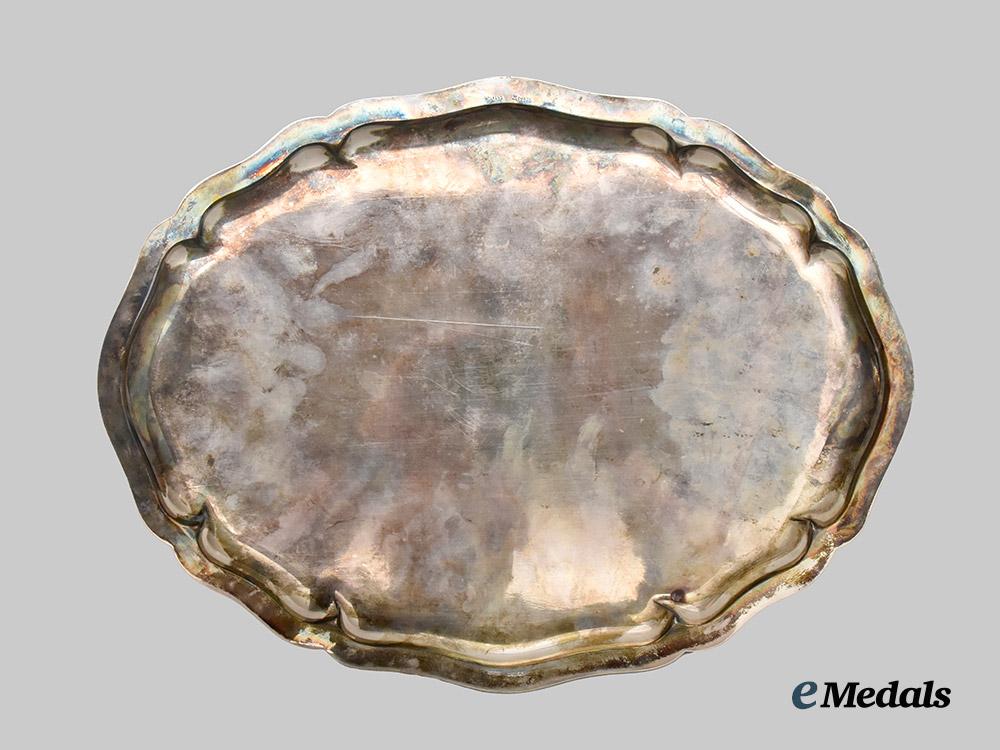 international._a_silver_platter_to_luis_padilla_nervo,_member_of_the_international_court_of_justice1964-1973,_signed_by_multiple_judges___m_n_c7058