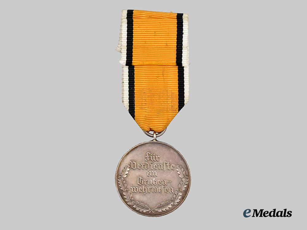 germany,_third_reich._a_mine_rescue_honour_decoration___m_n_c7110
