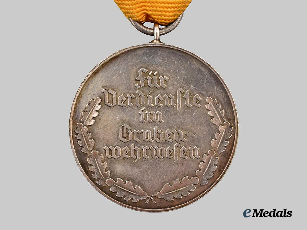 germany,_third_reich._a_mine_rescue_honour_decoration___m_n_c7111
