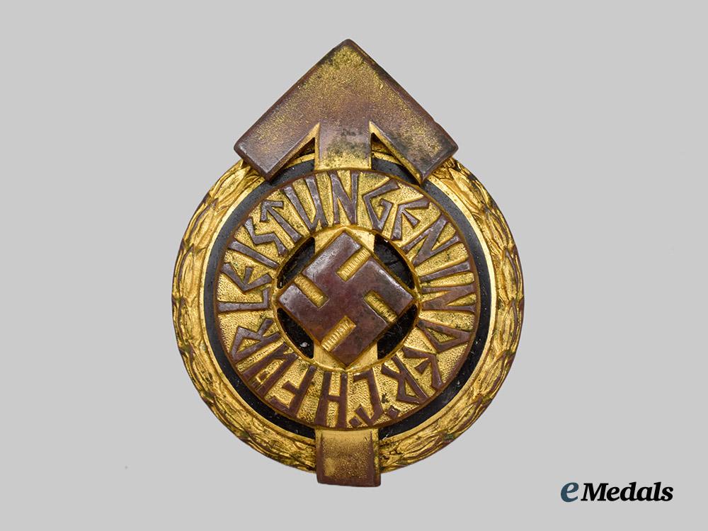 germany,_h_j._a_golden_h_j_leader’s_sports_proficiency_badge,_numbered_example,_by_gustav_brehmer___m_n_c7111