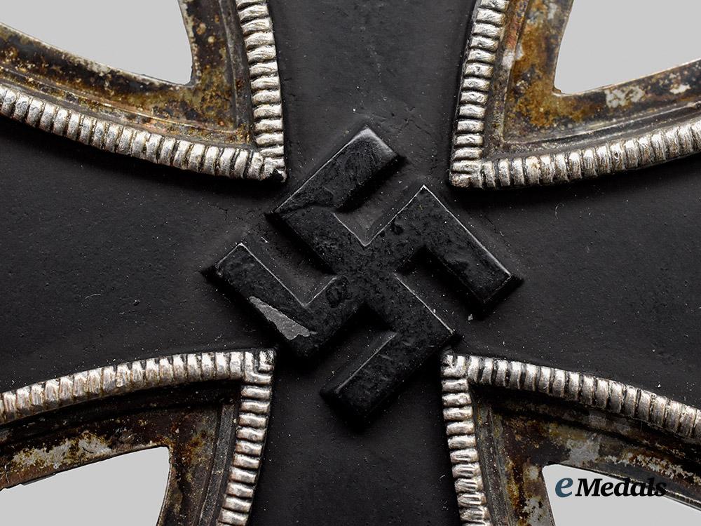 germany,_federal_republic._a1939_grand_cross_of_the_iron_cross,_exhibition_example_by_rudolf_souval,_c.1965___m_n_c7160