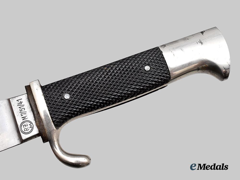 germany,_h_j._a_member’s_knife,_refurbished_wartime_example,_by_anton_wingen,_jr.___m_n_c7200