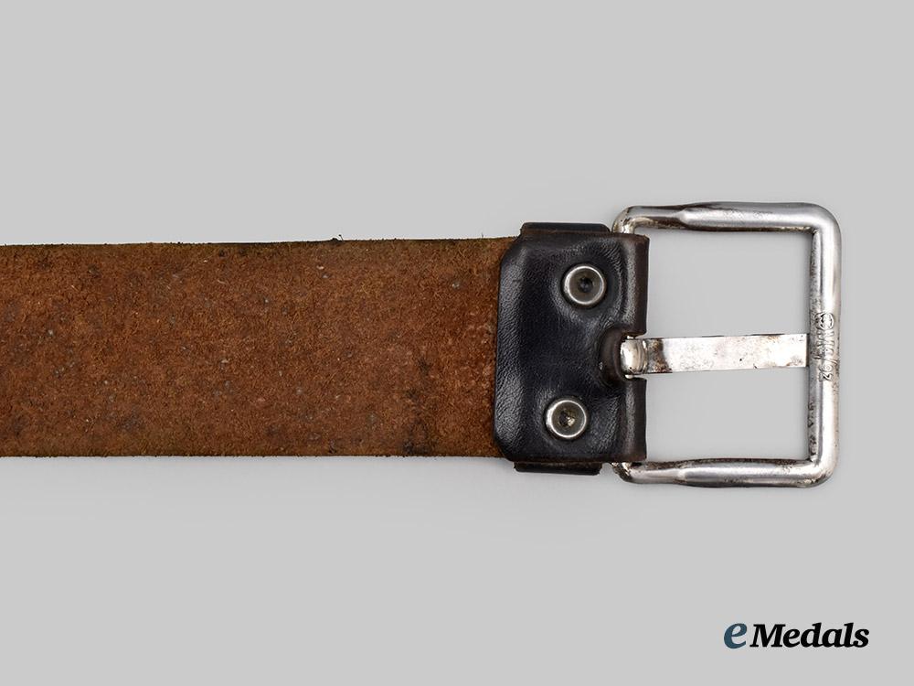 germany,_h_j._a_bund_deutscher_mädel_belt_and_buckle,_maker-_marked_examples___m_n_c7205