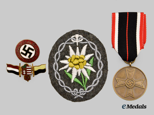germany,_third_reich._a_mixed_lot_of_awards,_badges,_and_insignia___m_n_c7215