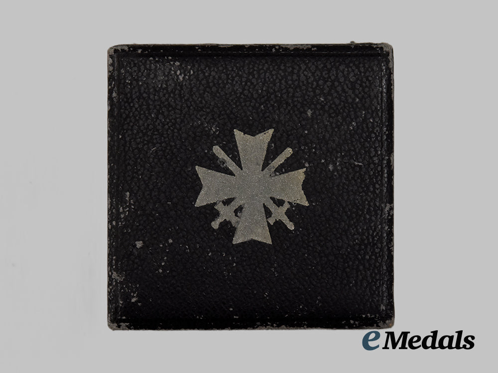 germany,_wehrmacht._a_war_merit_cross,_i_class_with_swords_and_case,_by_julius_bauer&_söhne___m_n_c7256