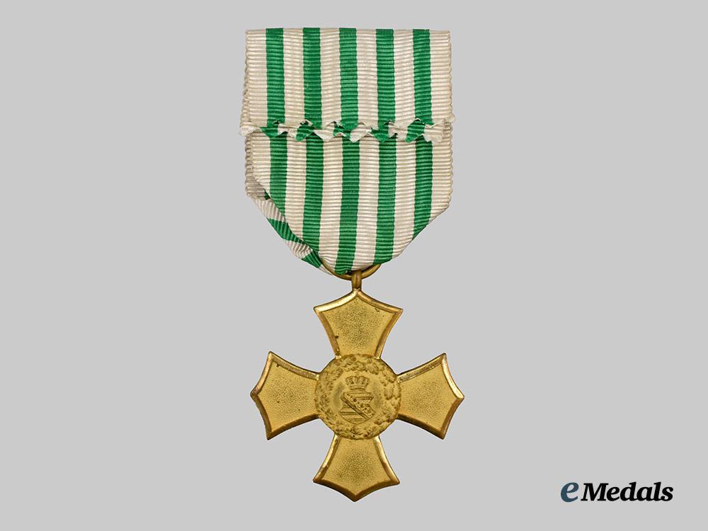 saxony,_kingdom._a_cross_of_general_honour,_with_case,_by_g._a._scharffenberg___m_n_c7258