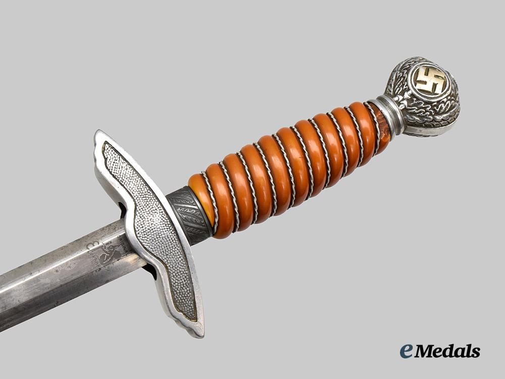 germany,_luftwaffe._an_officer’s_dress_dagger,_second_pattern,_by_carl_eickhorn___m_n_c7383