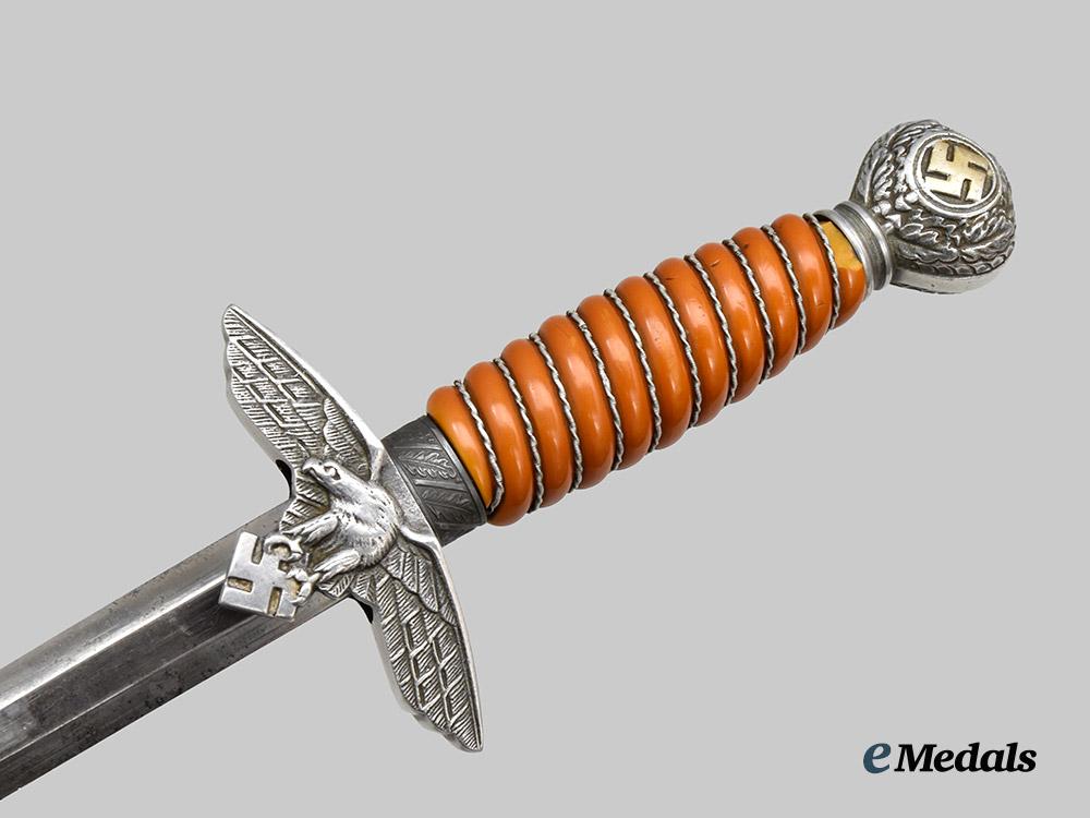 germany,_luftwaffe._an_officer’s_dress_dagger,_second_pattern,_by_carl_eickhorn___m_n_c7384
