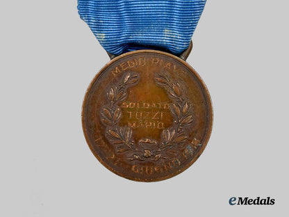italy,_kingdom._a_medal_of_military_valor,_bronze_grade,_awarded_to_italian_painter_mario_tozzi___m_n_c7442