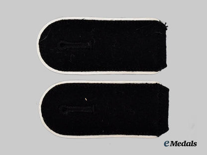 germany,_s_s._a_set_of_mint_waffen-_s_s_infantry_enlisted_personnel_shoulder_straps___m_n_c7446