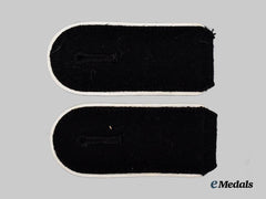 Germany, SS. A Set of Mint Waffen-SS Infantry Enlisted Personnel Shoulder Straps
