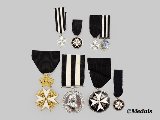canada,_commonwealth;_united_kingdom._a_mixed_lot_of_st._john_ambulance_association_medals___m_n_c7450