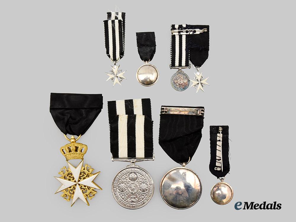 canada,_commonwealth;_united_kingdom._a_mixed_lot_of_st._john_ambulance_association_medals___m_n_c7451